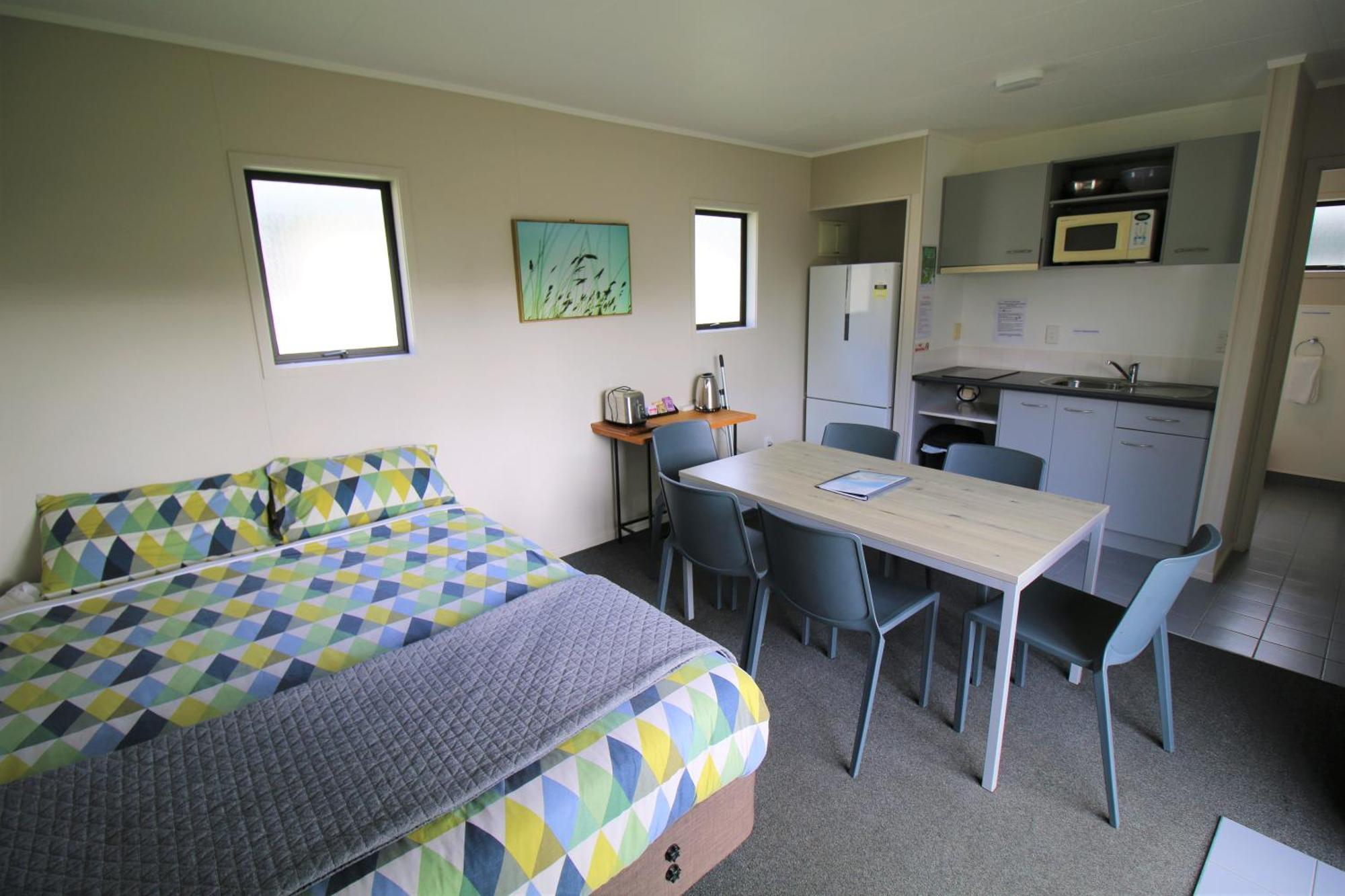 Pakiri Beach Holiday Park Room photo